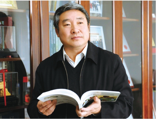 陈温福：从“稻痴”到“卖炭翁”