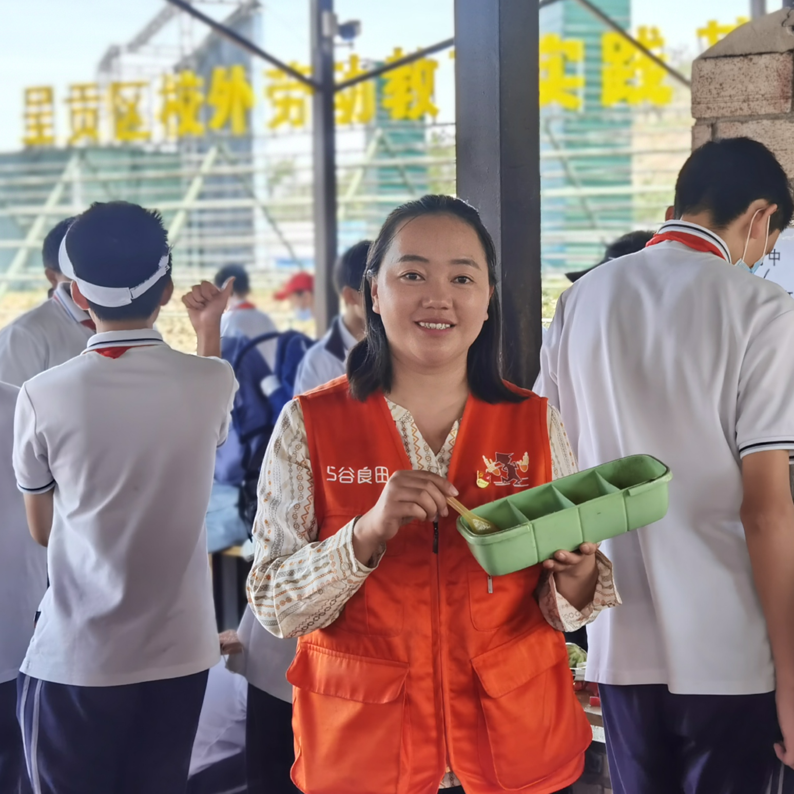 何永群：深耕研学激活万溪冲