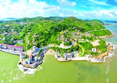 浙江省温岭市石塘镇海利村：点石成金 东海渔家人气旺